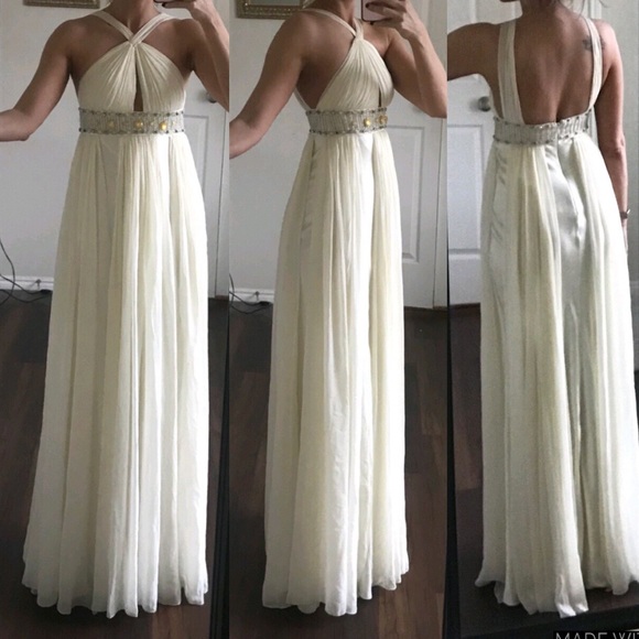 Marc Bouwer Dresses & Skirts - Marc Bouwer Glamit! ivory silk beaded formal gown